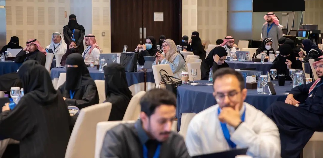 منافسة بين 100 شخص في هاكاثون الذكاء الاصطناعي بأمراض العيون بمدينة الرياض