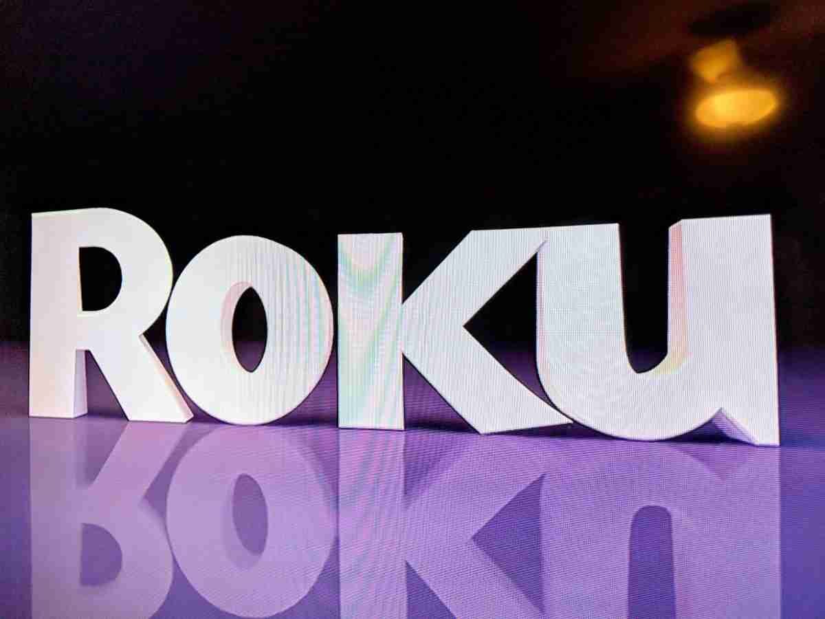 “Roku” تعيد تعريف تجربة المشاهدة بتحديث صوتي مدعوم بالذكاء الاصطناعي