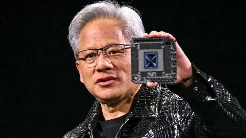 مؤسس “إنفيديا”: عصر الهاتف الذكي يقترب من نهايته مع صعود الذكاء الاصطناعي