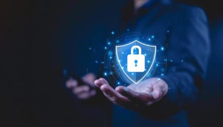 يد خفية تعيد ترتيب المحتوى حول مستخدم واحد