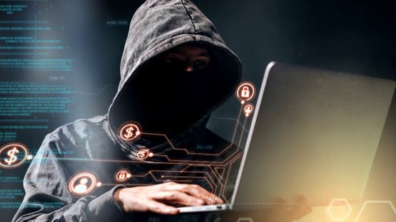 الذكاء الاصطناعي يدفع الاحتيال الهاتفي إلى مستوى عالمي جديد